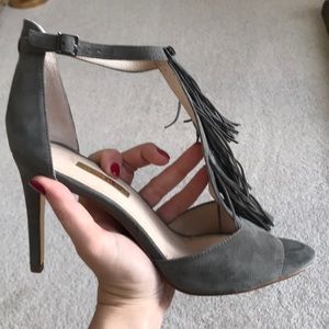Grey suede Louise et Cie heels